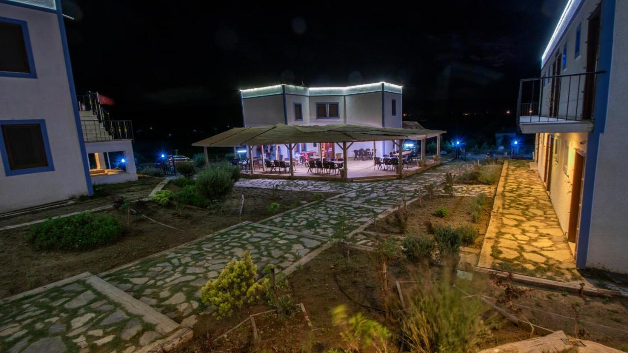 Sukha Inn Hotel & Beach Bozcaada Eksteriør billede