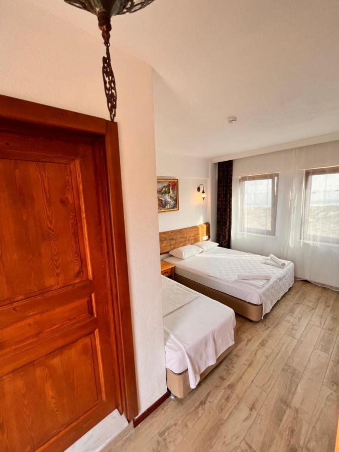 Sukha Inn Hotel & Beach Bozcaada Eksteriør billede